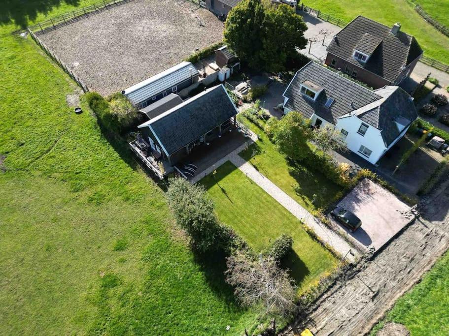 De Os Aan De Dijk Villa Grafhorst Exterior foto